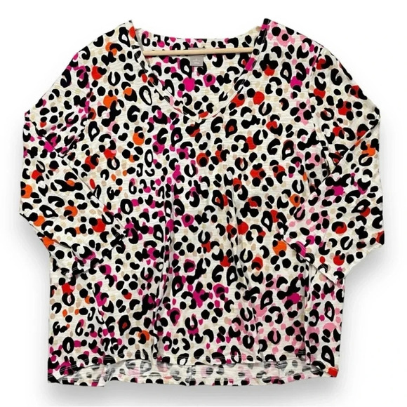 NWOT Chico’s Cheetah Print V-Neck Plus Size Tees (Lot of 2) - Picture 2 of 8